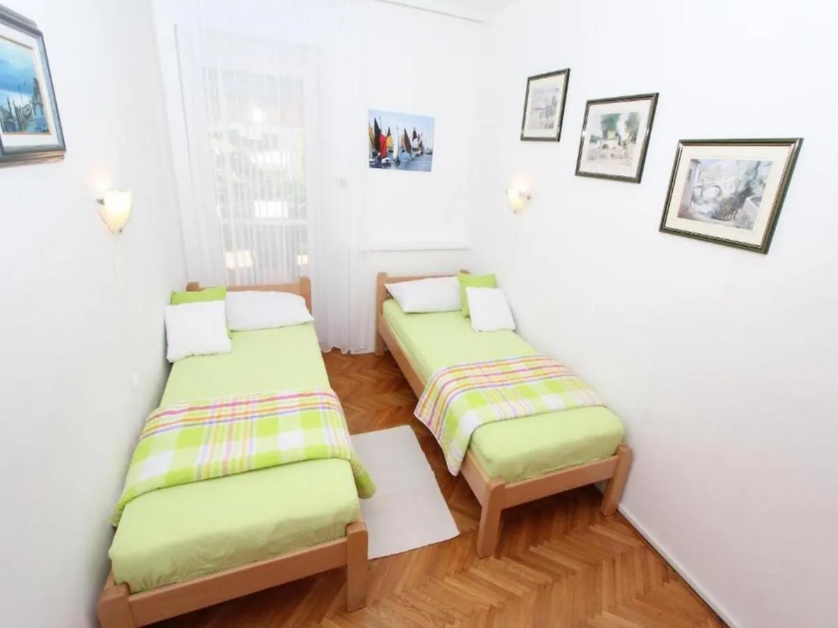 Apartments Frane Rovigno